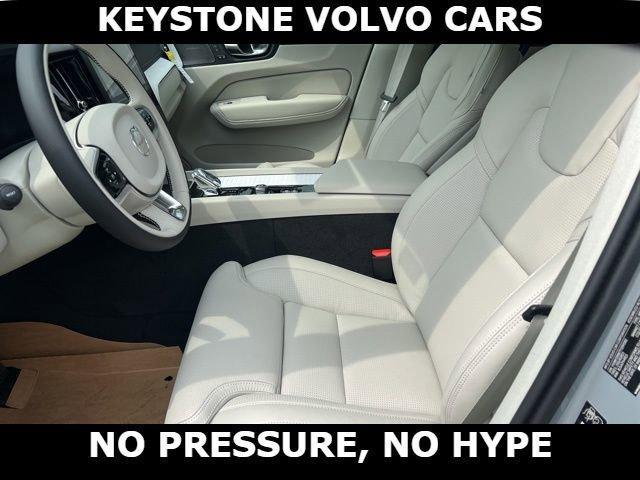 new 2026 Volvo XC60 car, priced at $61,061