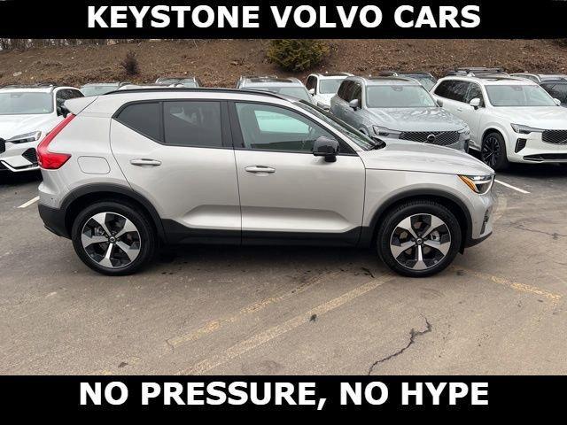 used 2025 Volvo XC40 car, priced at $31,995
