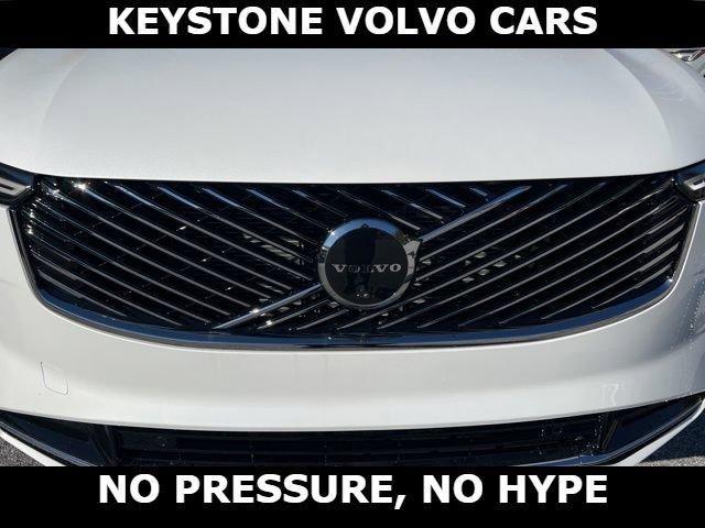 new 2026 Volvo XC90 car, priced at $75,155