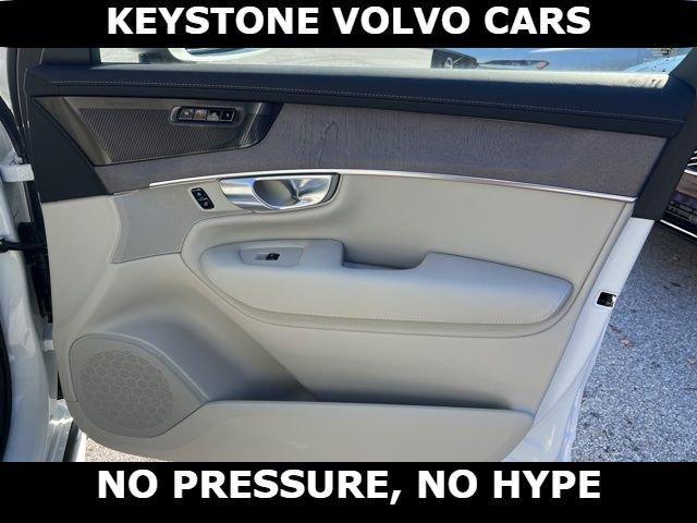 new 2026 Volvo XC90 car, priced at $75,155