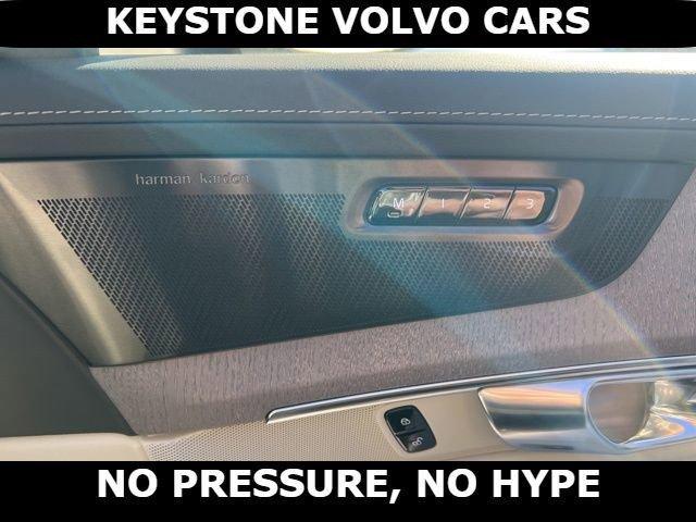 new 2026 Volvo XC90 car, priced at $75,155