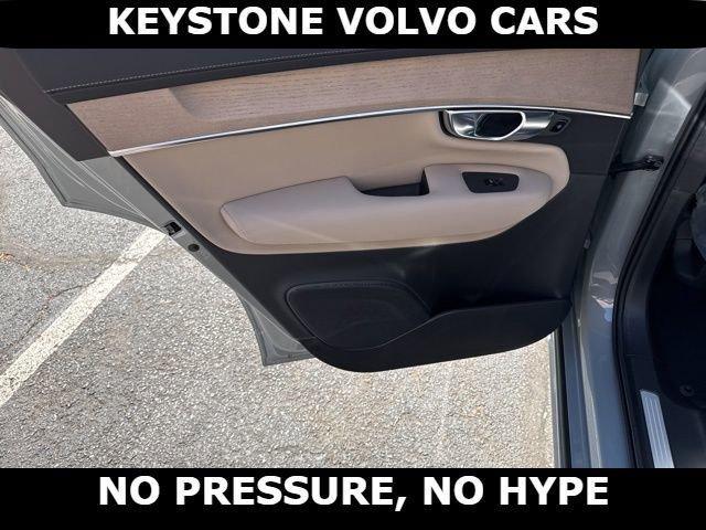 new 2026 Volvo XC90 car, priced at $69,542