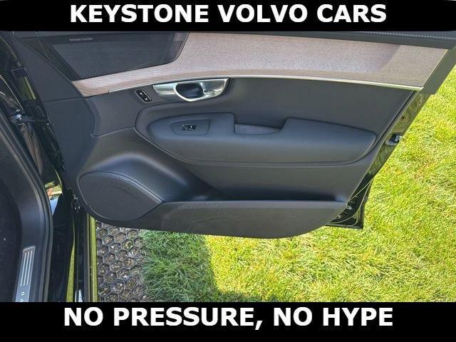 new 2026 Volvo XC90 car, priced at $68,624