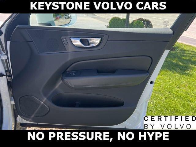 used 2023 Volvo XC60 car, priced at $32,895