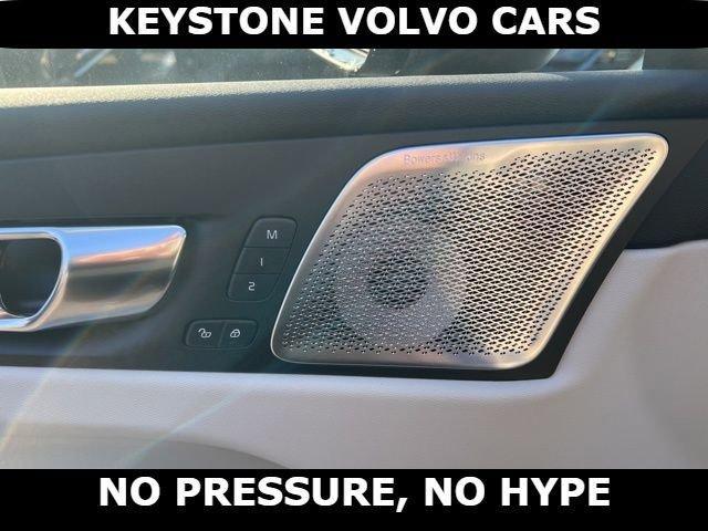 new 2026 Volvo XC60 car, priced at $70,745