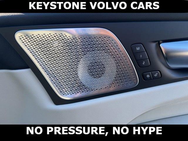 new 2026 Volvo XC60 car, priced at $70,745