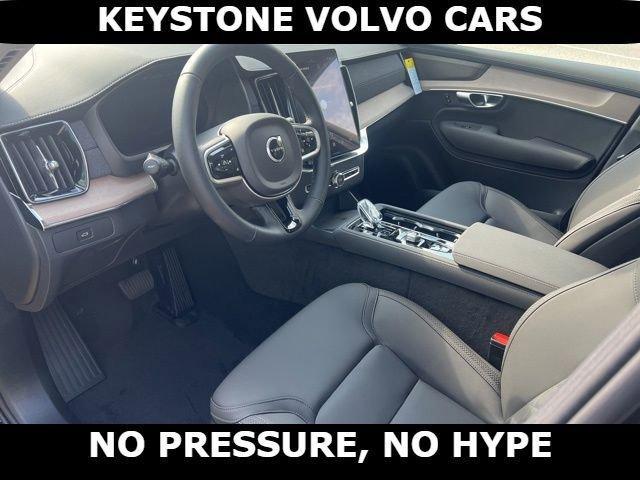 new 2026 Volvo XC90 car, priced at $71,825