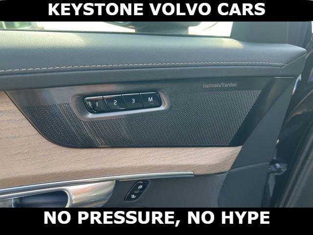new 2026 Volvo XC90 car, priced at $71,825