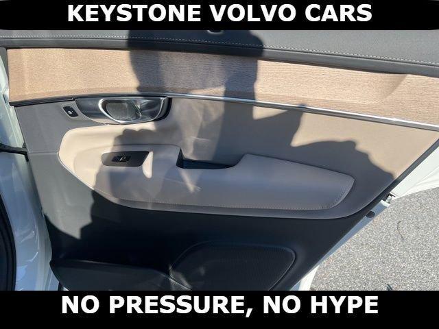 new 2026 Volvo XC90 car, priced at $75,950