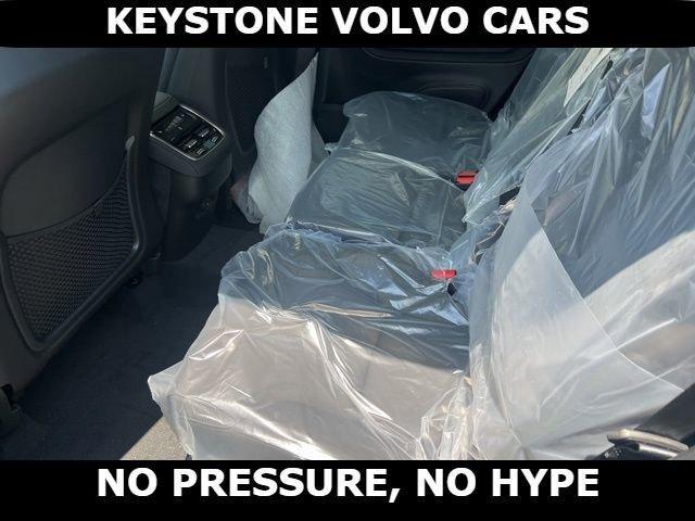 new 2026 Volvo XC90 car, priced at $71,825