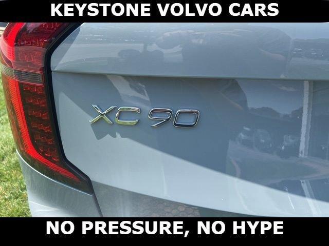 new 2026 Volvo XC90 car, priced at $71,825