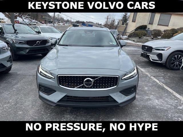 used 2025 Volvo V60 Cross Country car, priced at $35,395