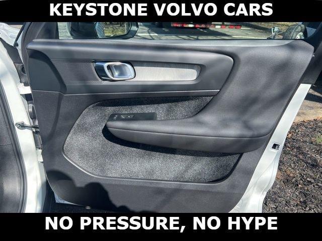 new 2026 Volvo XC40 car, priced at $48,948