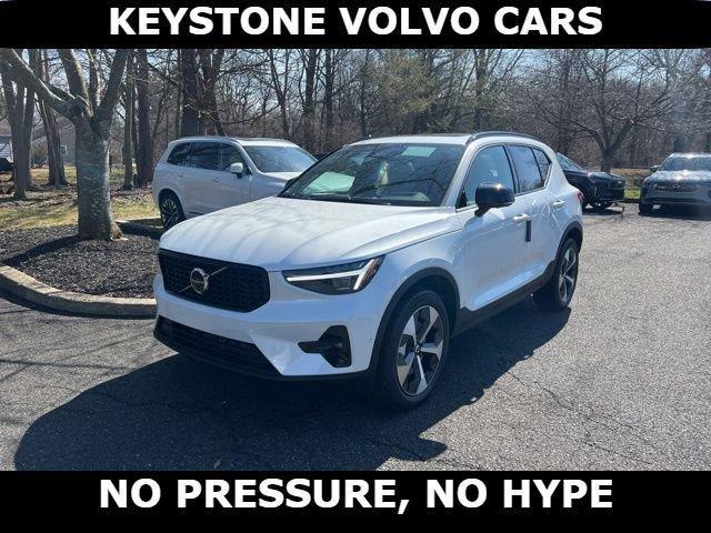 new 2026 Volvo XC40 car, priced at $48,948