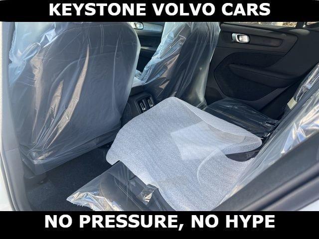 new 2026 Volvo XC40 car, priced at $48,948
