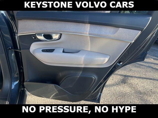 new 2026 Volvo XC90 car, priced at $71,825
