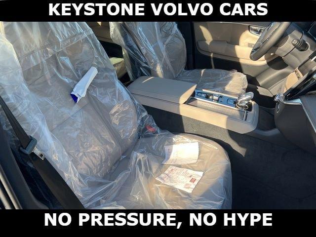 new 2026 Volvo XC90 car, priced at $71,825