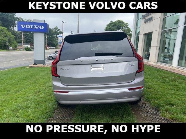 new 2026 Volvo XC90 Plug-In Hybrid car, priced at $81,672