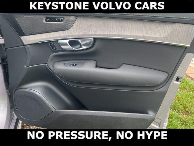 new 2026 Volvo XC90 Plug-In Hybrid car, priced at $81,672