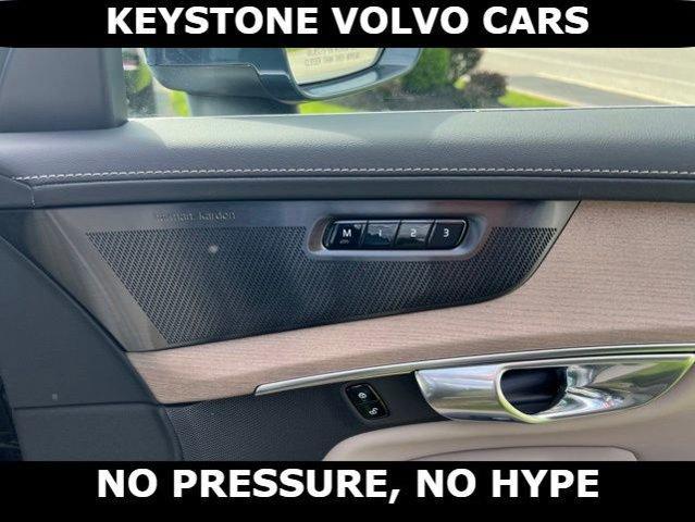 new 2026 Volvo XC90 Plug-In Hybrid car, priced at $85,520