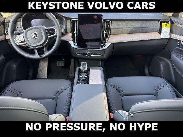new 2026 Volvo XC90 car, priced at $68,624