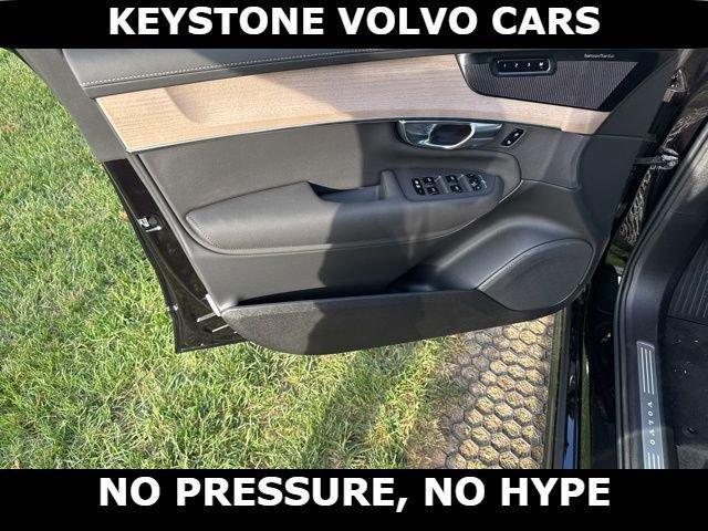 new 2026 Volvo XC90 car, priced at $68,624