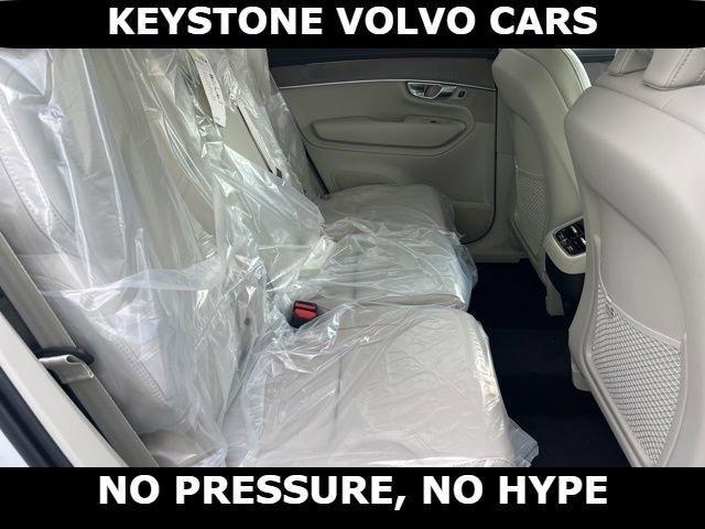 new 2026 Volvo XC90 car, priced at $75,155