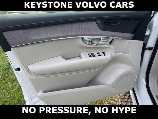 new 2026 Volvo XC90 car, priced at $75,155