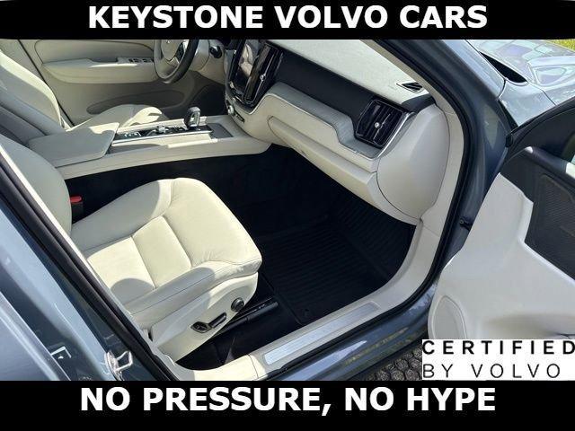 used 2023 Volvo XC60 car, priced at $35,495