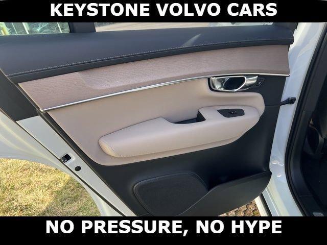 new 2026 Volvo XC90 car, priced at $71,825