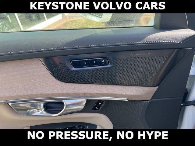 new 2026 Volvo XC90 car, priced at $71,825