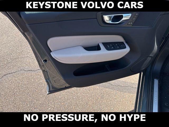 new 2026 Volvo XC60 car, priced at $51,942