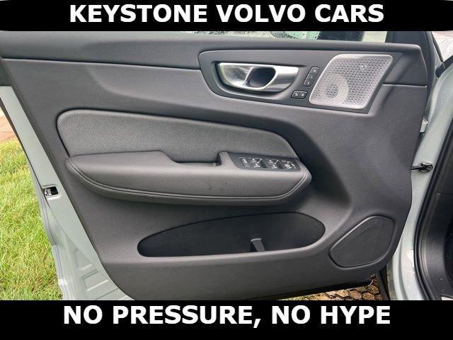 new 2026 Volvo XC60 Plug-In Hybrid car, priced at $82,520