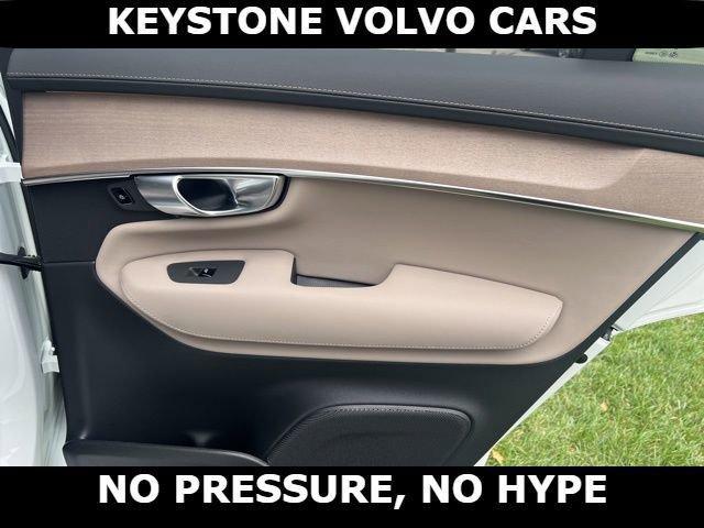 new 2026 Volvo XC90 car, priced at $71,825