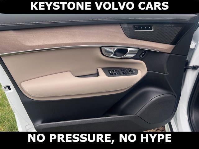 new 2026 Volvo XC90 car, priced at $71,825