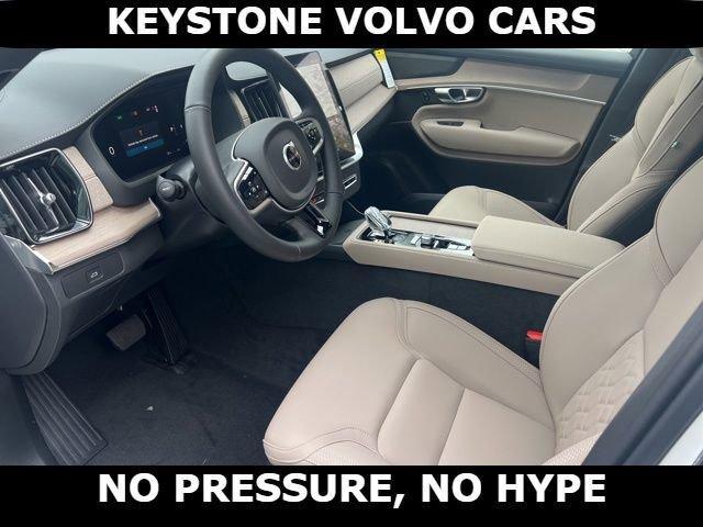 new 2026 Volvo XC90 car, priced at $71,825
