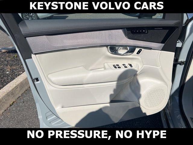 new 2026 Volvo XC90 car, priced at $73,695