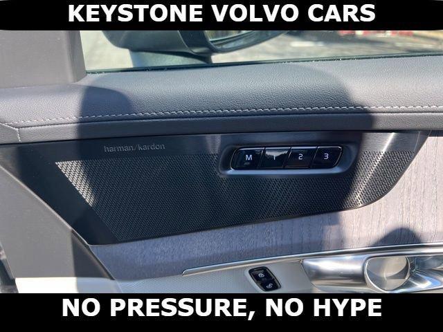 new 2026 Volvo XC90 car, priced at $73,695