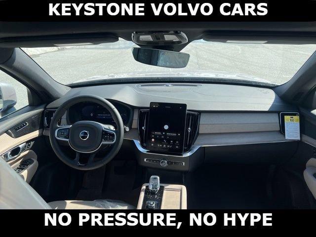 new 2026 Volvo XC90 car, priced at $71,945