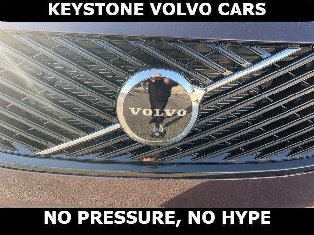 new 2026 Volvo XC90 car, priced at $76,080