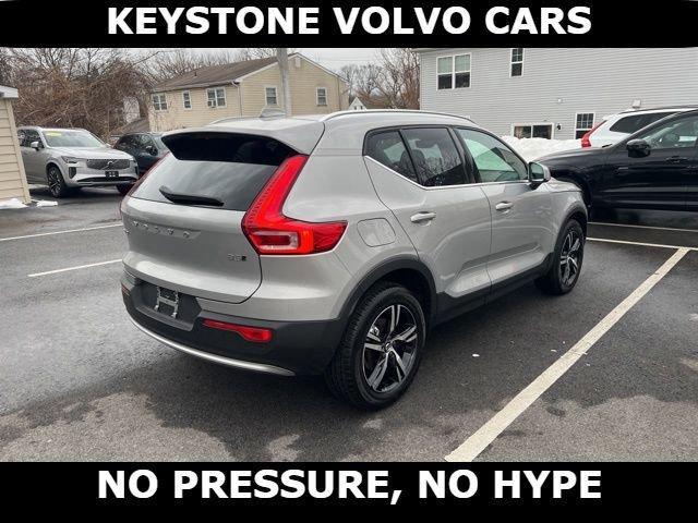 used 2025 Volvo XC40 car, priced at $30,995