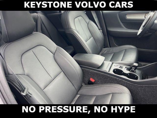 used 2025 Volvo XC40 car, priced at $30,995