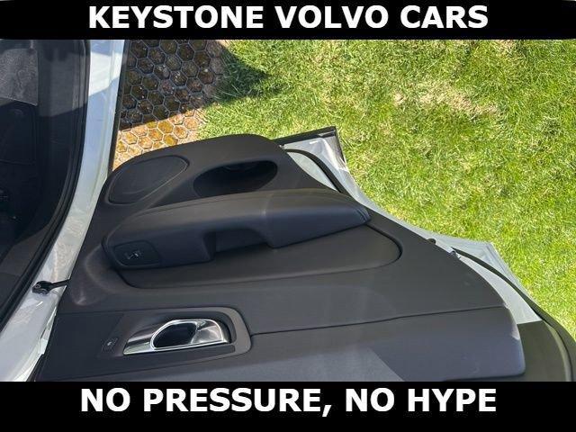 used 2025 Volvo XC60 car, priced at $37,995