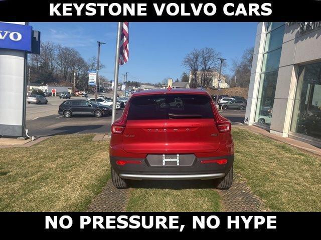 used 2023 Volvo XC40 car, priced at $30,795