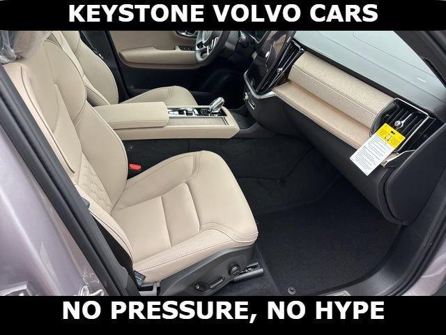 new 2026 Volvo XC90 car, priced at $71,105