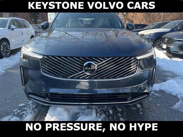 new 2026 Volvo XC90 car, priced at $71,720
