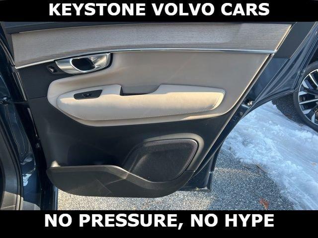 new 2026 Volvo XC90 car, priced at $71,720