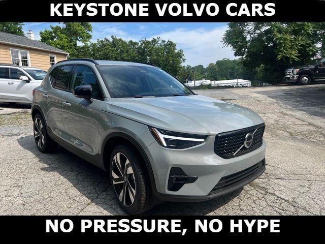 new 2026 Volvo XC40 car, priced at $48,783