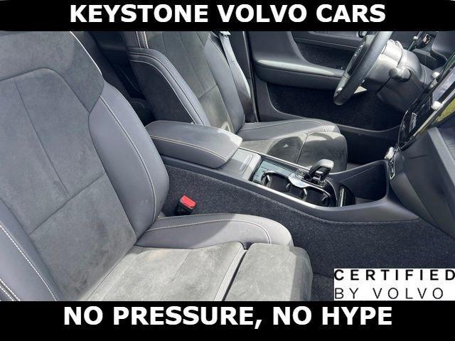 used 2023 Volvo C40 Recharge Pure Electric car, priced at $27,495