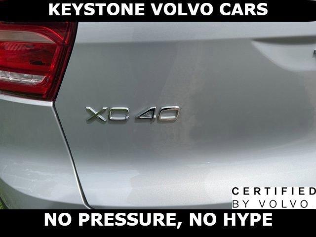 used 2025 Volvo XC40 car, priced at $32,995
